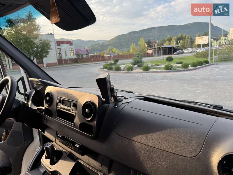 Вантажний фургон Mercedes-Benz Sprinter 2018 в Хусті