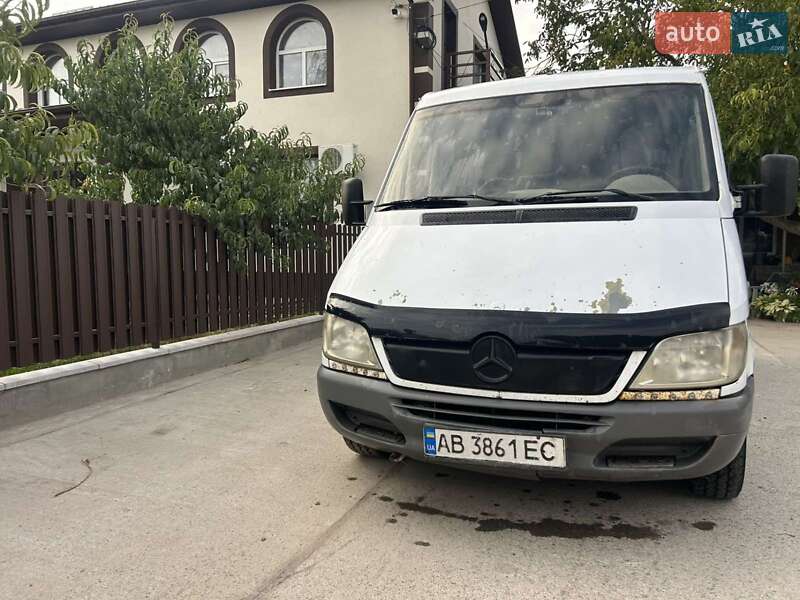Грузовой фургон Mercedes-Benz Sprinter 2004 в Виннице