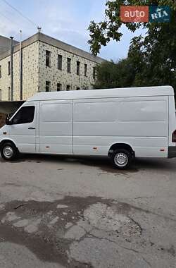 Вантажний фургон Mercedes-Benz Sprinter 2004 в Львові