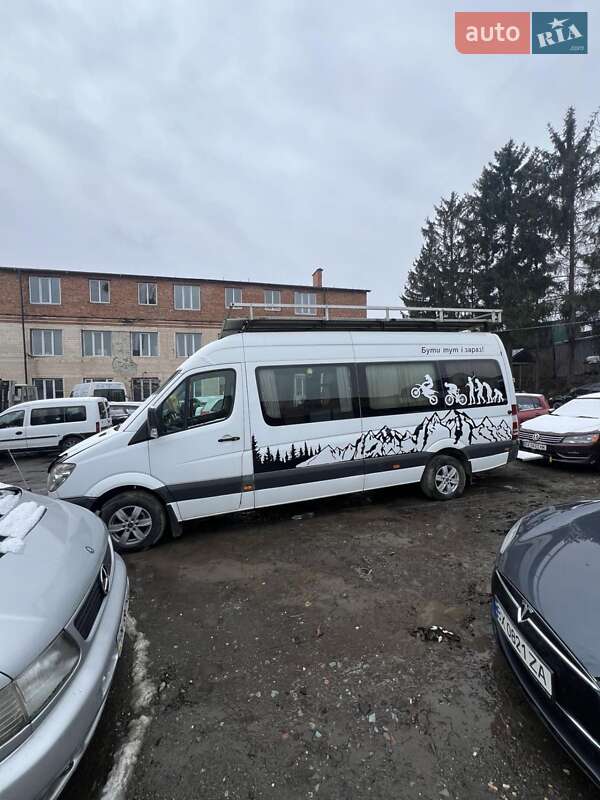 Вантажопасажирський фургон Mercedes-Benz Sprinter 2007 в Хмельницькому
