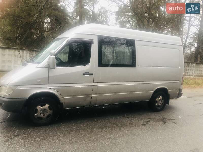 Mercedes-Benz Sprinter 2005