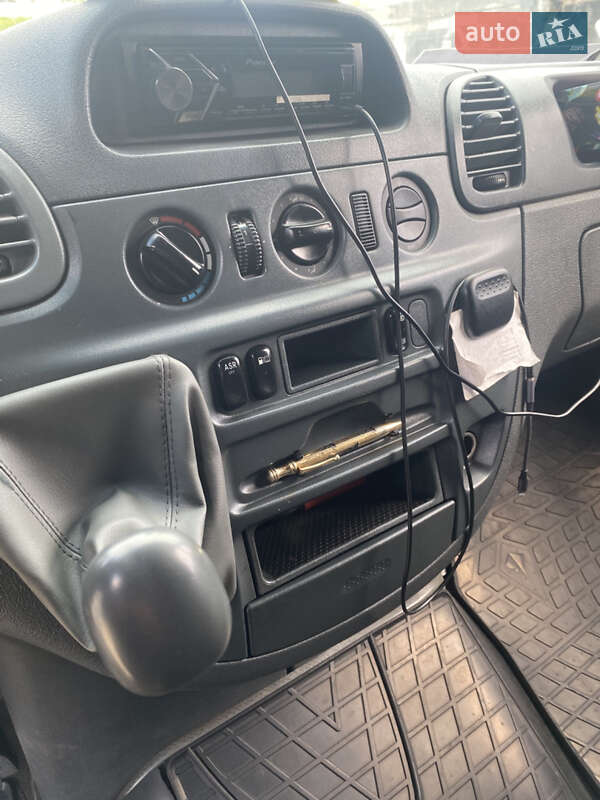 Грузовой фургон Mercedes-Benz Sprinter 2005 в Киеве