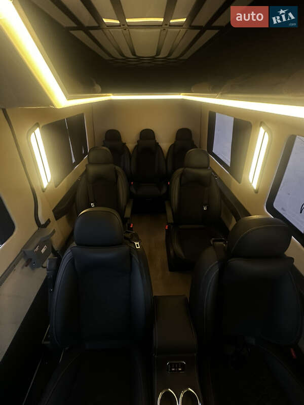 Туристический / Междугородний автобус Mercedes-Benz Sprinter 2019 в Кривом Роге