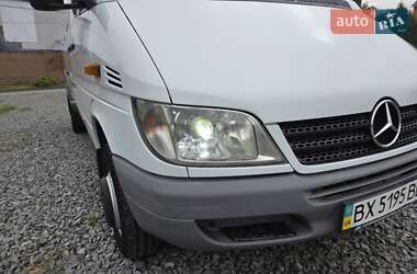 Грузовой фургон Mercedes-Benz Sprinter 2005 в 