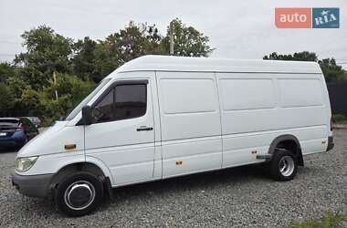 Грузовой фургон Mercedes-Benz Sprinter 2005 в 