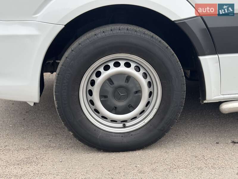 Грузовой фургон Mercedes-Benz Sprinter 2017 в Дубно фото 20 Грузовой фургон Mercedes-Benz Sprinter 2017 в Дубно