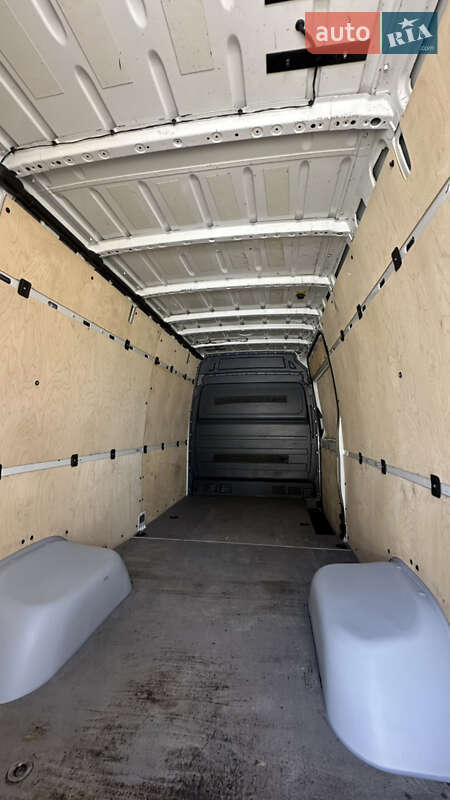 Грузовой фургон Mercedes-Benz Sprinter 2017 в Черновцах