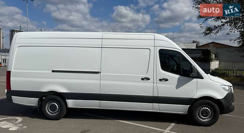 Грузовой фургон Mercedes-Benz Sprinter 2022 в Киеве