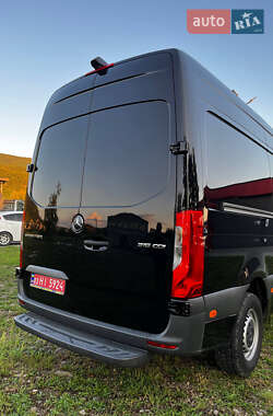 Грузовой фургон Mercedes-Benz Sprinter 2019 в 