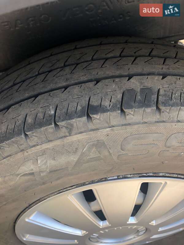 Вантажний фургон Mercedes-Benz Sprinter 2011 в Харкові