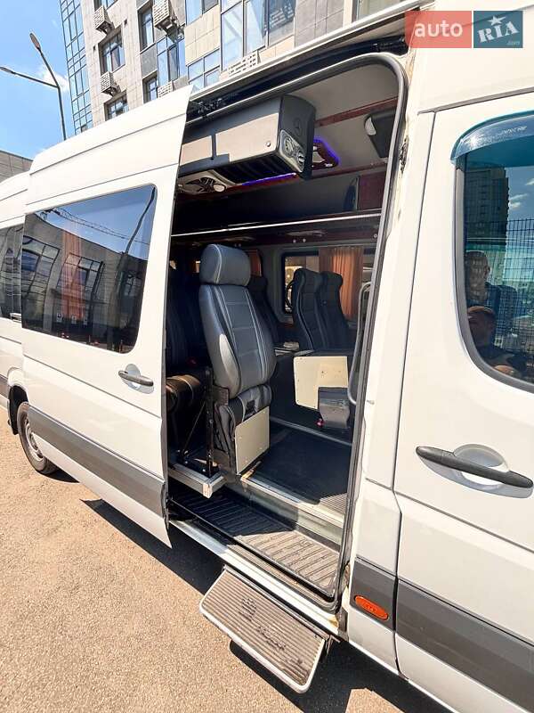 Микроавтобус Mercedes-Benz Sprinter 2011 в Киеве фото 7 Микроавтобус Mercedes-Benz Sprinter 2011 в Киеве