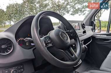 Грузовой фургон Mercedes-Benz Sprinter 2020 в 