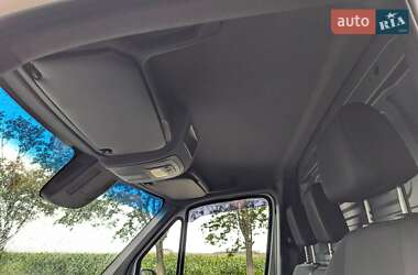 Грузовой фургон Mercedes-Benz Sprinter 2020 в 