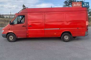 Грузовой фургон Mercedes-Benz Sprinter 2004 в 