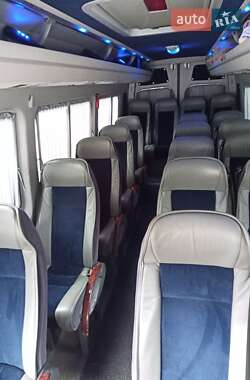 Туристический / Междугородний автобус Mercedes-Benz Sprinter 2011 в 