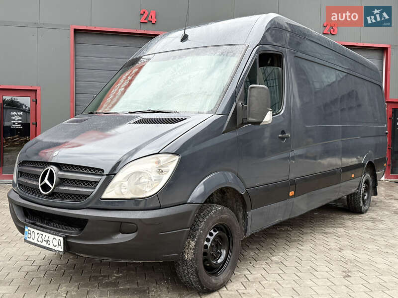 Грузовой фургон Mercedes-Benz Sprinter 2010 в Тернополе