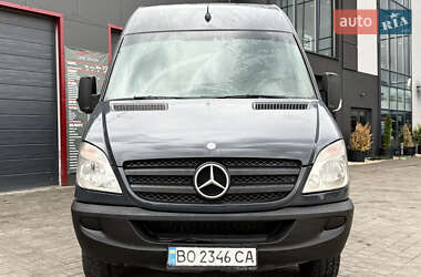 Грузовой фургон Mercedes-Benz Sprinter 2010 в 