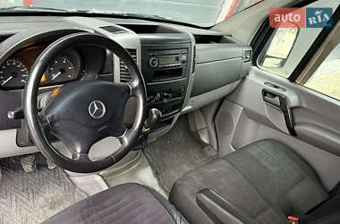 Грузовой фургон Mercedes-Benz Sprinter 2010 в 