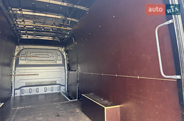 Грузовой фургон Mercedes-Benz Sprinter 2022 в 