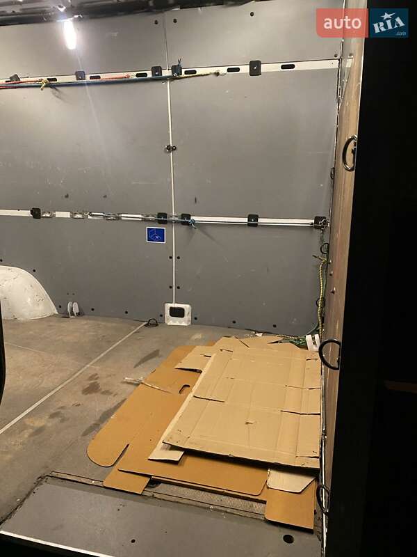 Грузовой фургон Mercedes-Benz Sprinter 2018 в Ровно фото 15 Грузовой фургон Mercedes-Benz Sprinter 2018 в Ровно