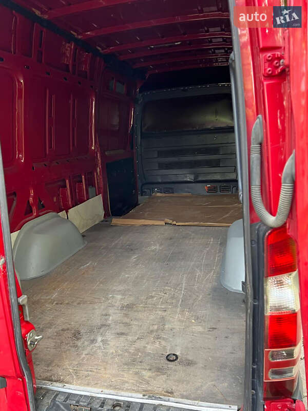 Грузовой фургон Mercedes-Benz Sprinter 2016 в Ужгороде