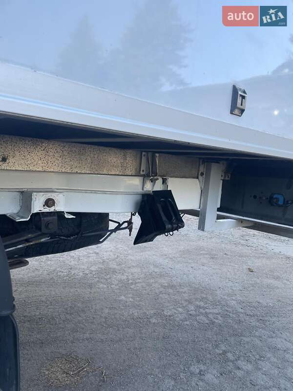 Вантажний фургон Mercedes-Benz Sprinter 2015 в Вінниці