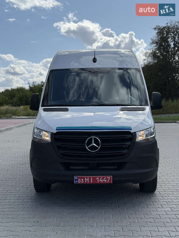 Вантажний фургон Mercedes-Benz Sprinter 2022 в Рівному