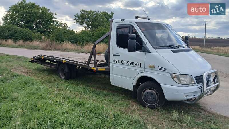 Эвакуатор Mercedes-Benz Sprinter 2004 в Запорожье