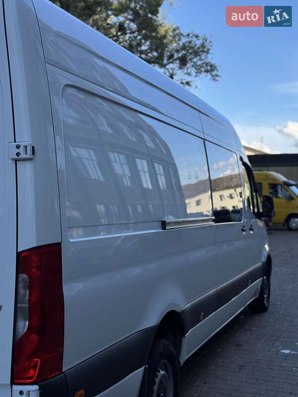 Микроавтобус Mercedes-Benz Sprinter 2020 в Черновцах