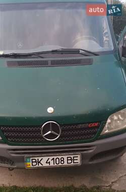 Грузовой фургон Mercedes-Benz Sprinter 2005 в Вараше