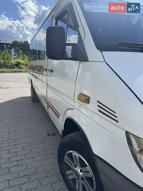 Туристический / Междугородний автобус Mercedes-Benz Sprinter 2001 в Кременце