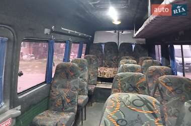 Приміський автобус Mercedes-Benz Sprinter 2002 в Коростені