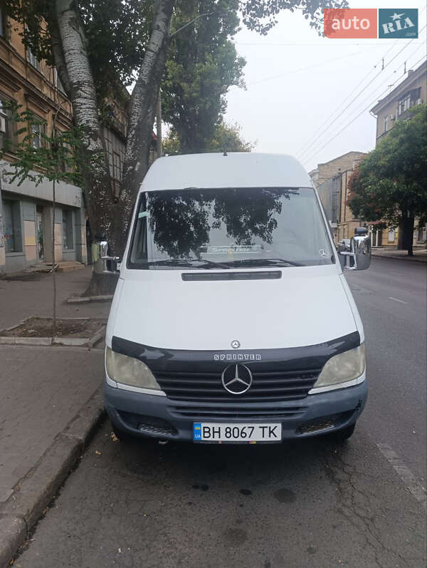Грузовой фургон Mercedes-Benz Sprinter 2000 в Одессе