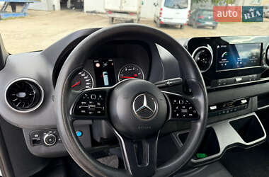 Грузовой фургон Mercedes-Benz Sprinter 2019 в 