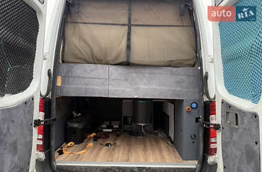 Дом на колесах Mercedes-Benz Sprinter 2006 в 