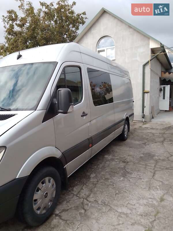 Мікроавтобус Mercedes-Benz Sprinter 2011 в Хотині