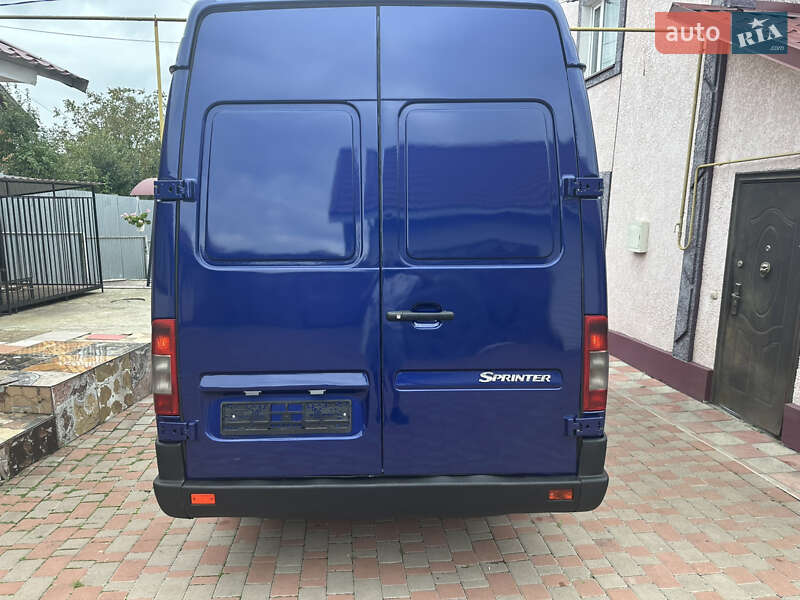 Грузовой фургон Mercedes-Benz Sprinter 2004 в Тернополе