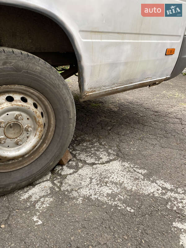 Микроавтобус Mercedes-Benz Sprinter 2000 в Черновцах