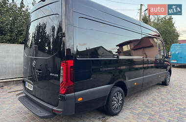 Грузовой фургон Mercedes-Benz Sprinter 2022 в 