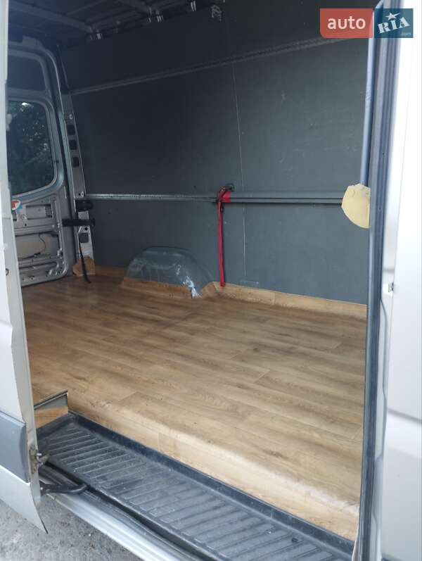Грузовой фургон Mercedes-Benz Sprinter 2009 в Львове