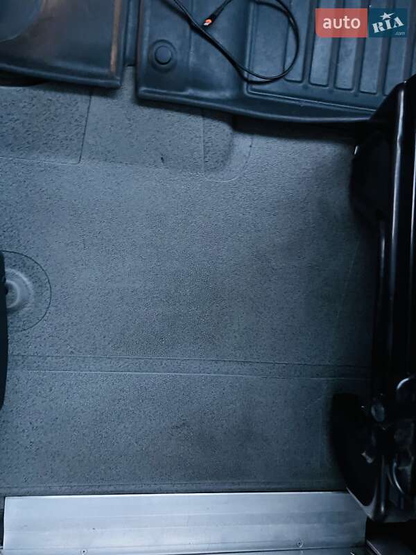 Вантажний фургон Mercedes-Benz Sprinter 2018 в Дніпрі