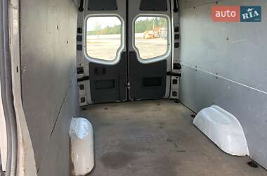 Грузовой фургон Mercedes-Benz Sprinter 2010 в 