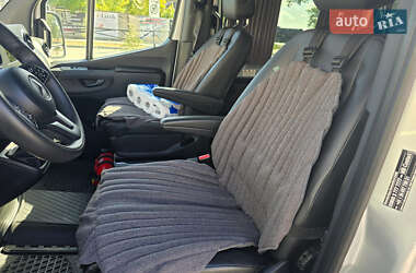 Грузопассажирский фургон Mercedes-Benz Sprinter 2019 в 