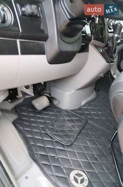 Грузовой фургон Mercedes-Benz Sprinter 2015 в 
