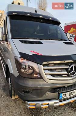 Грузовой фургон Mercedes-Benz Sprinter 2015 в 