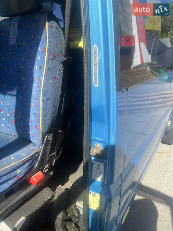 Туристический / Междугородний автобус Mercedes-Benz Sprinter 1999 в Харькове фото 12 Туристический / Междугородний автобус Mercedes-Benz Sprinter 1999 в Харькове