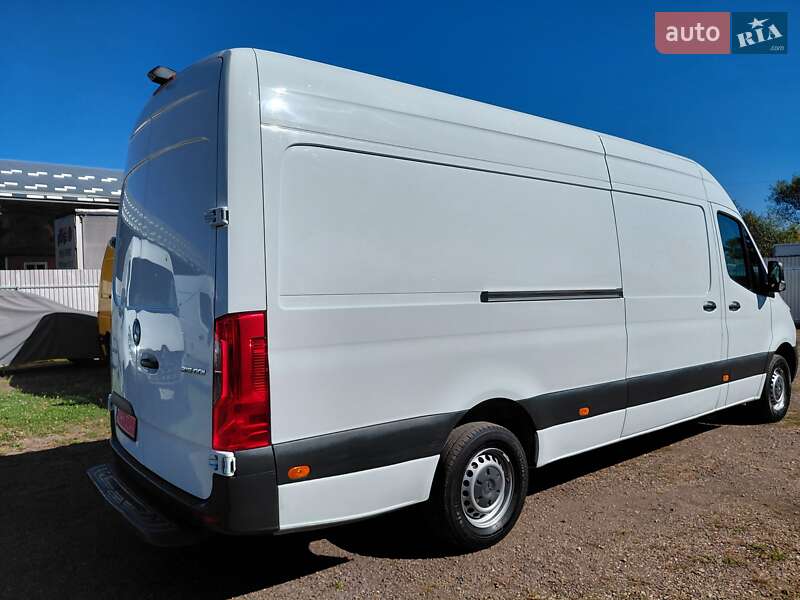 Грузовой фургон Mercedes-Benz Sprinter 2021 в Ивано-Франковске
