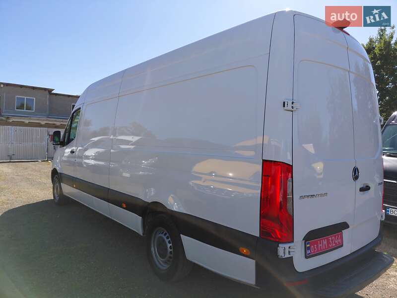Грузовой фургон Mercedes-Benz Sprinter 2021 в Ивано-Франковске
