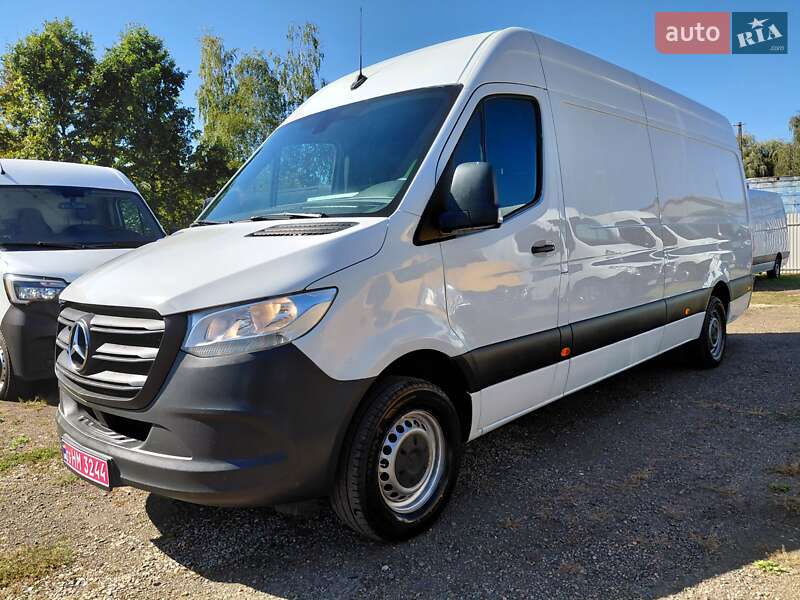 Грузовой фургон Mercedes-Benz Sprinter 2021 в Ивано-Франковске