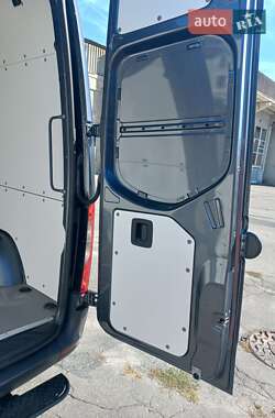Грузовой фургон Mercedes-Benz Sprinter 2021 в 